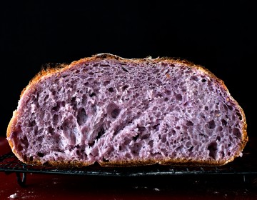 Lila Brot, Purple Bread